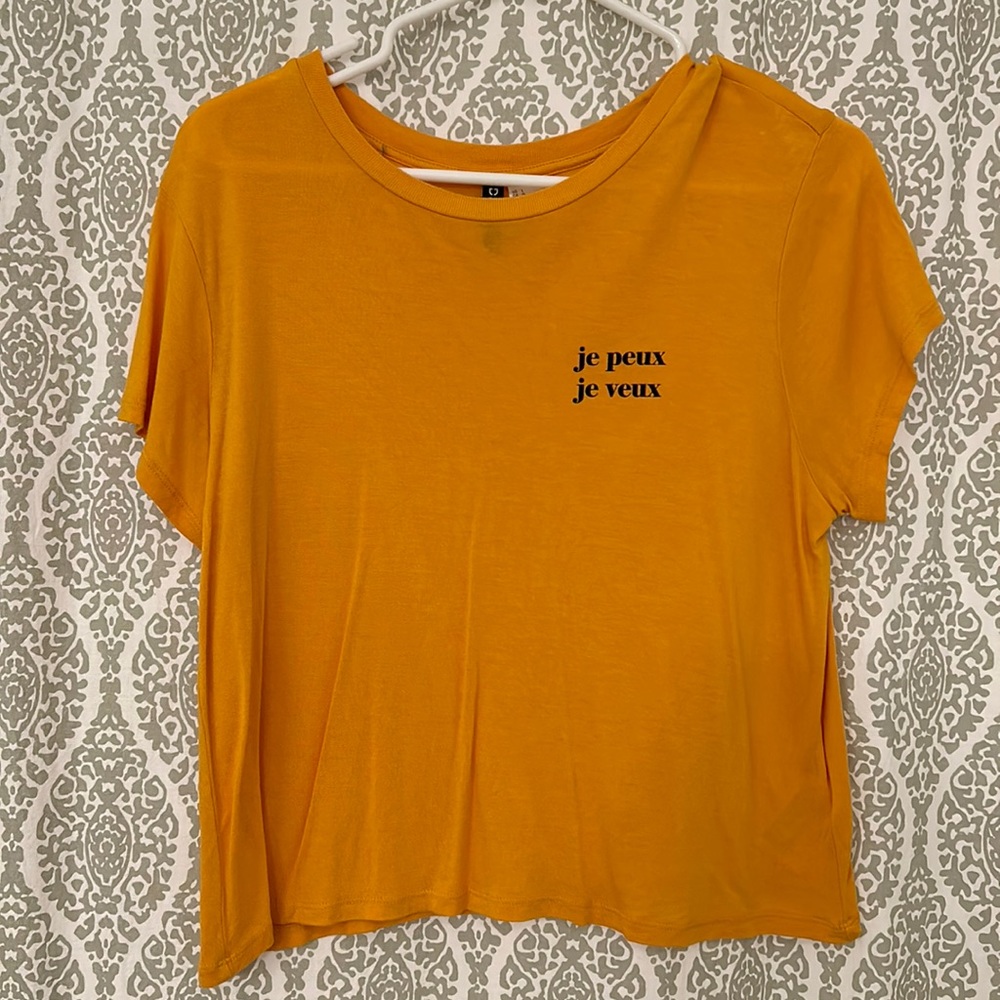Gold short sleeve crop top
